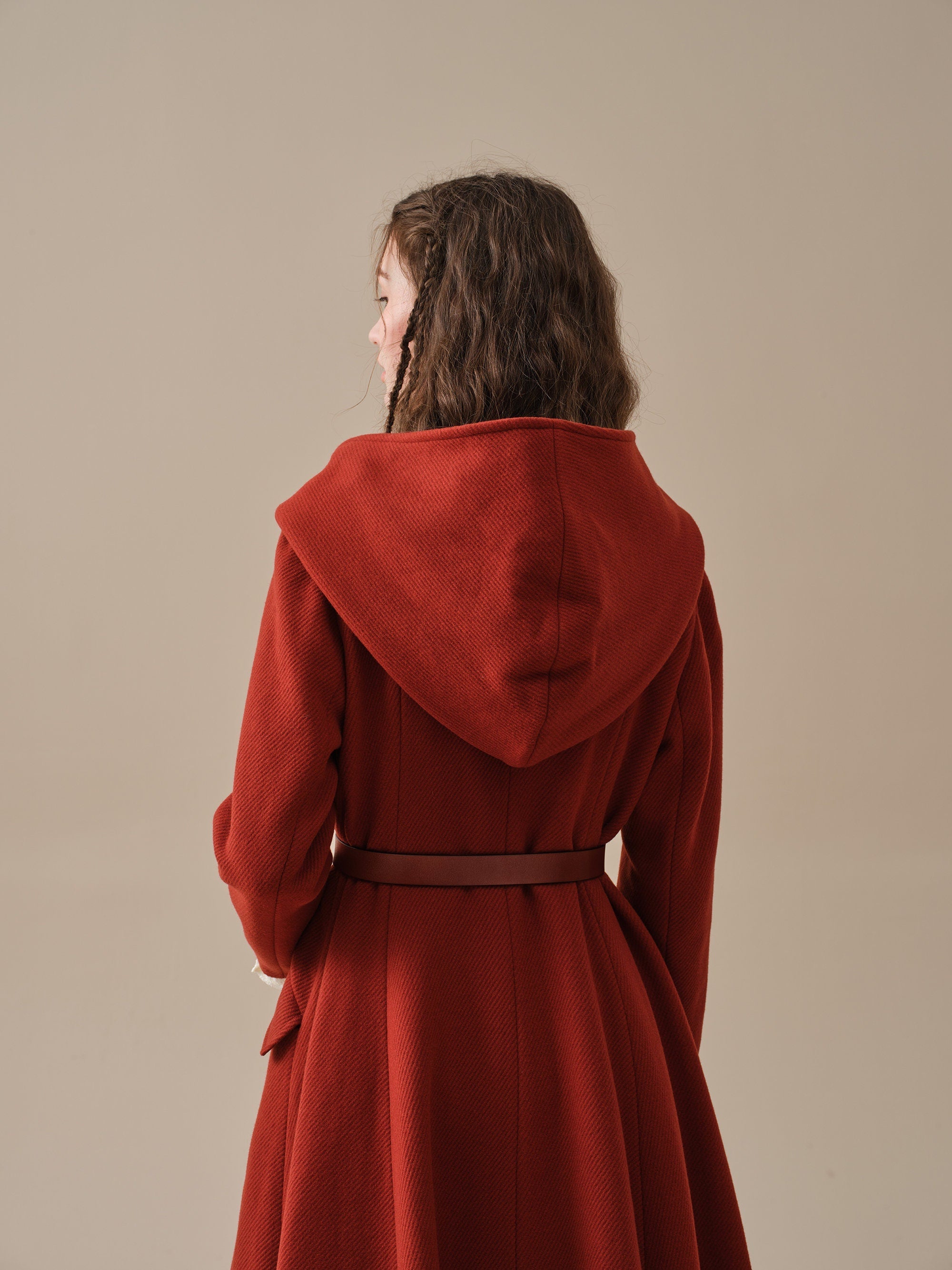 Linennaive Trista 24 100 Twill Wool Hooded Coat Brown S