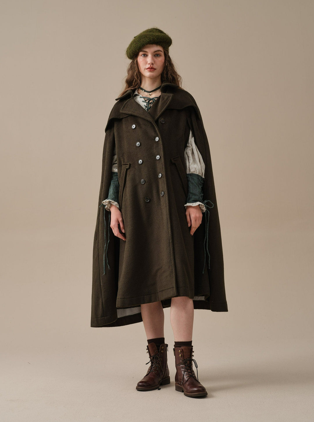 Jori 17 | 100% wool cloak coat