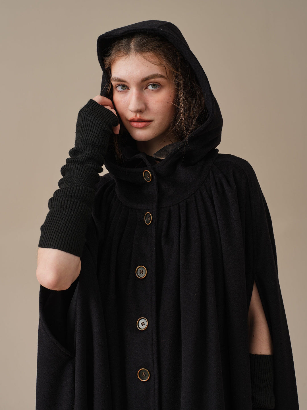 ARIEL 14 | HOODED WOOL CLOAK COAT