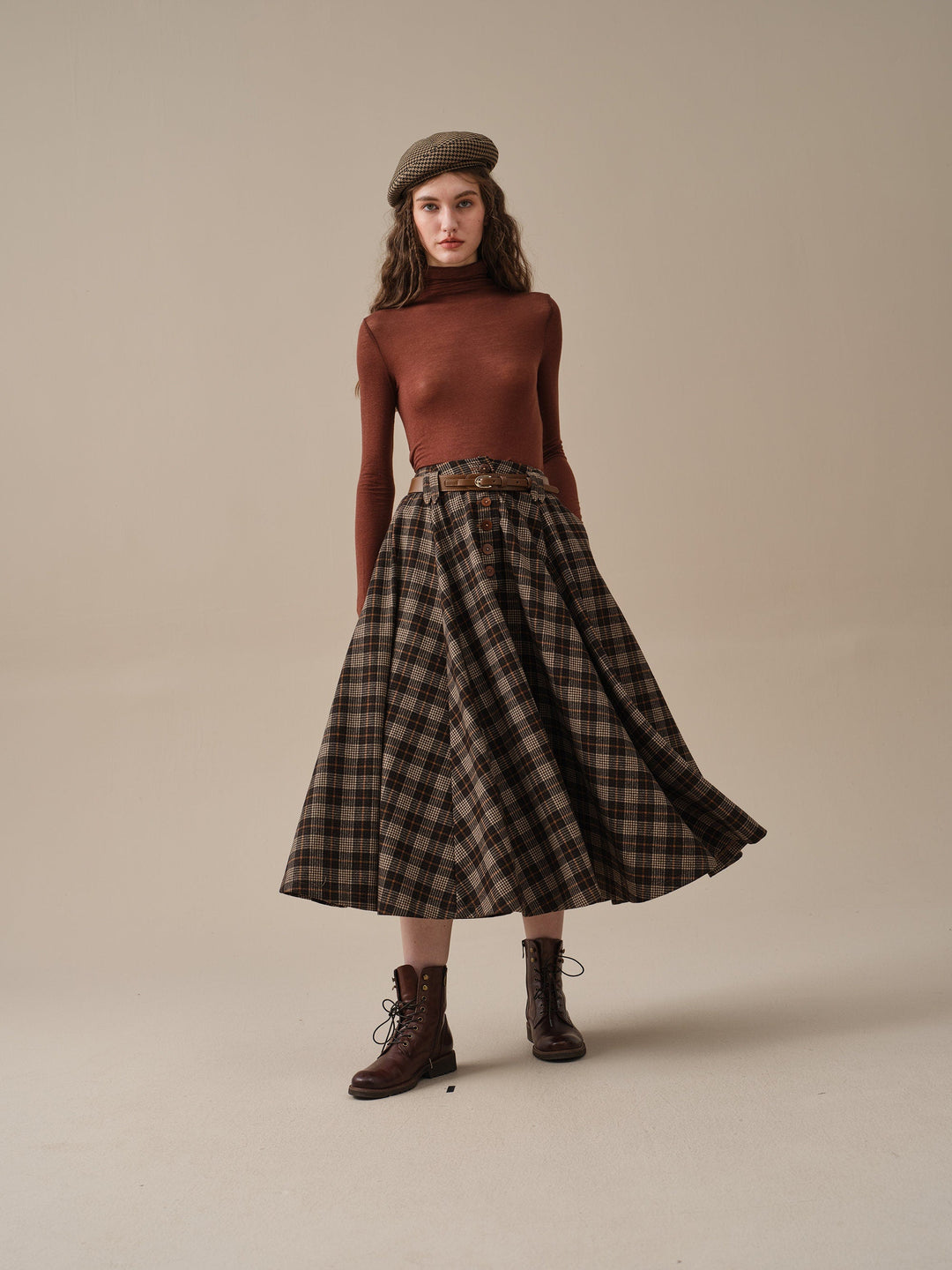 Norma 16 | Front buttoned wool skirt