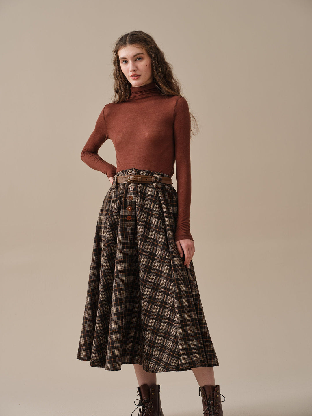 Norma 16 | Front buttoned wool skirt