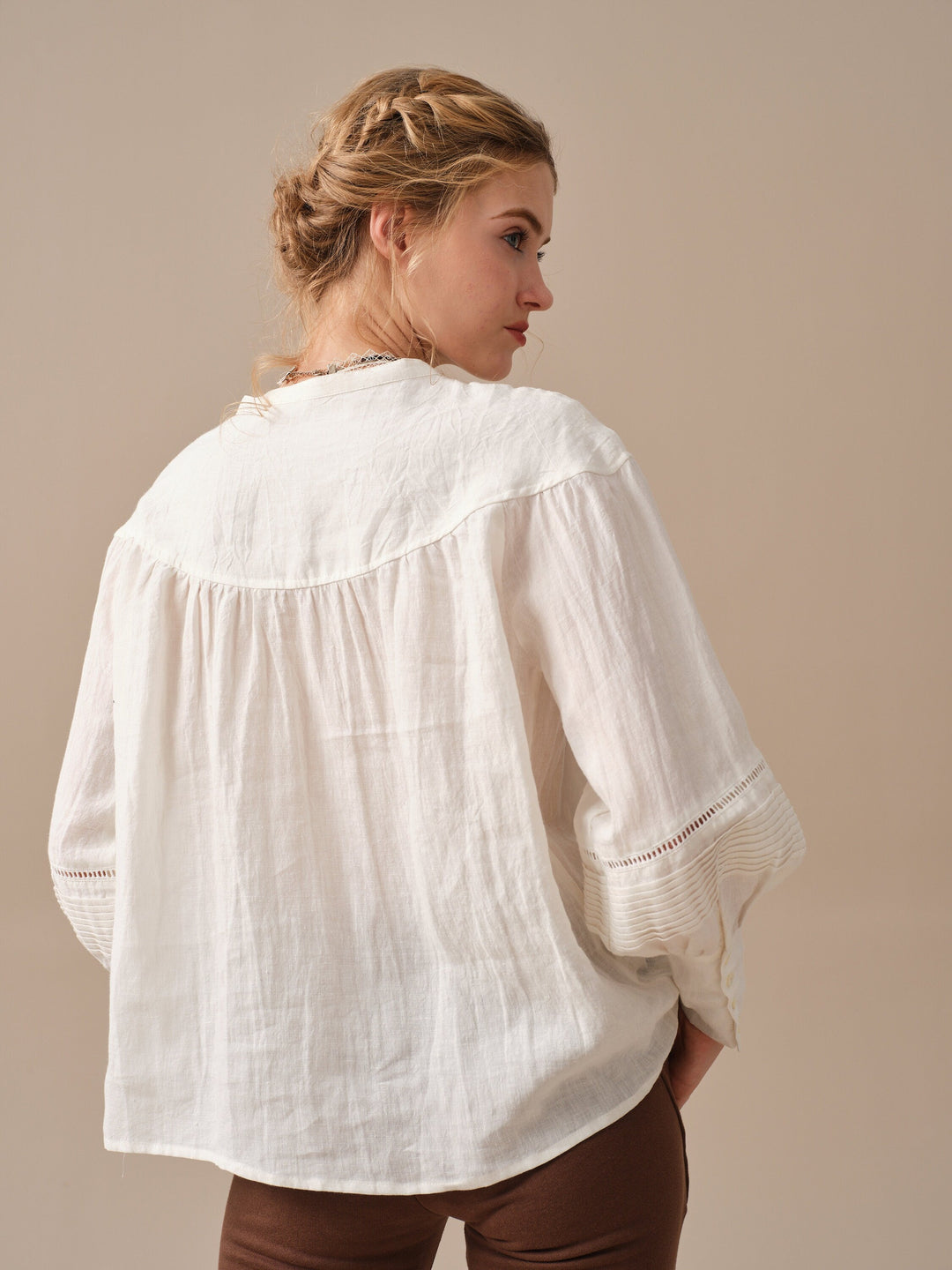 NERIA 21 | Lace up linen shirt blouse